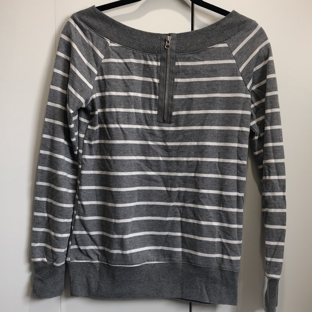 Striped top - Picture 2 of 2